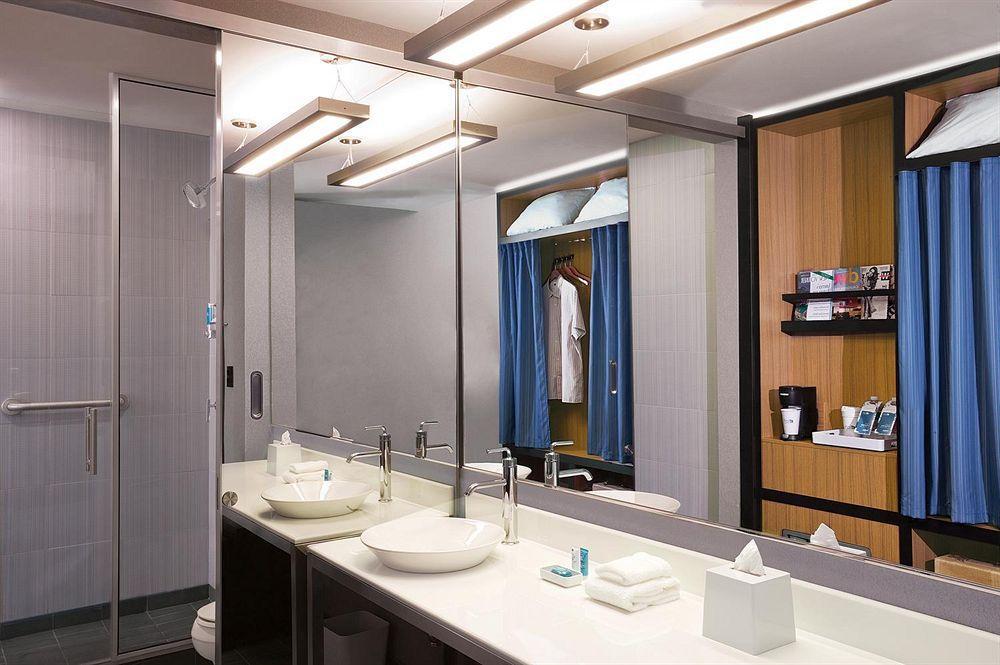 Hotel Aloft 3*