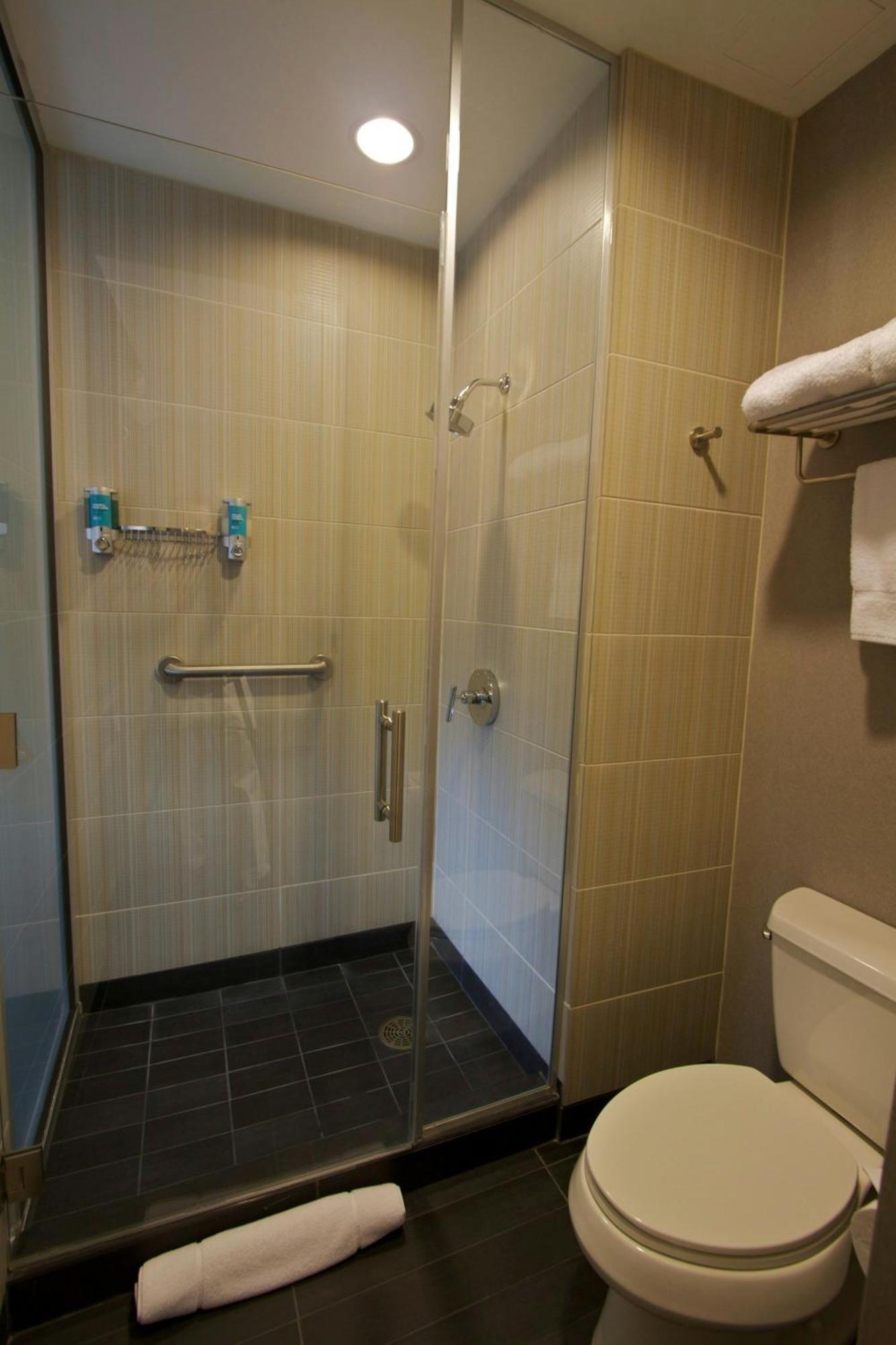 Hotel Aloft 3*