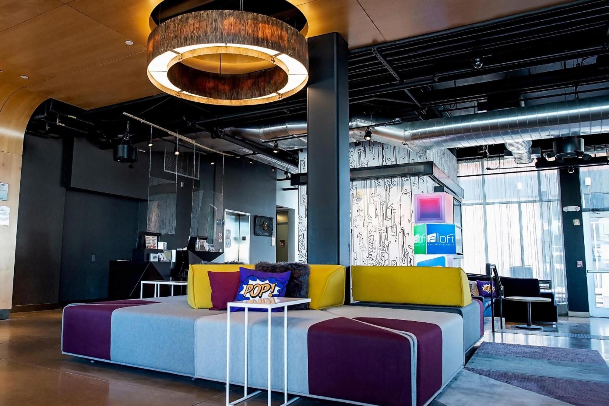 Aloft Hotel 3*