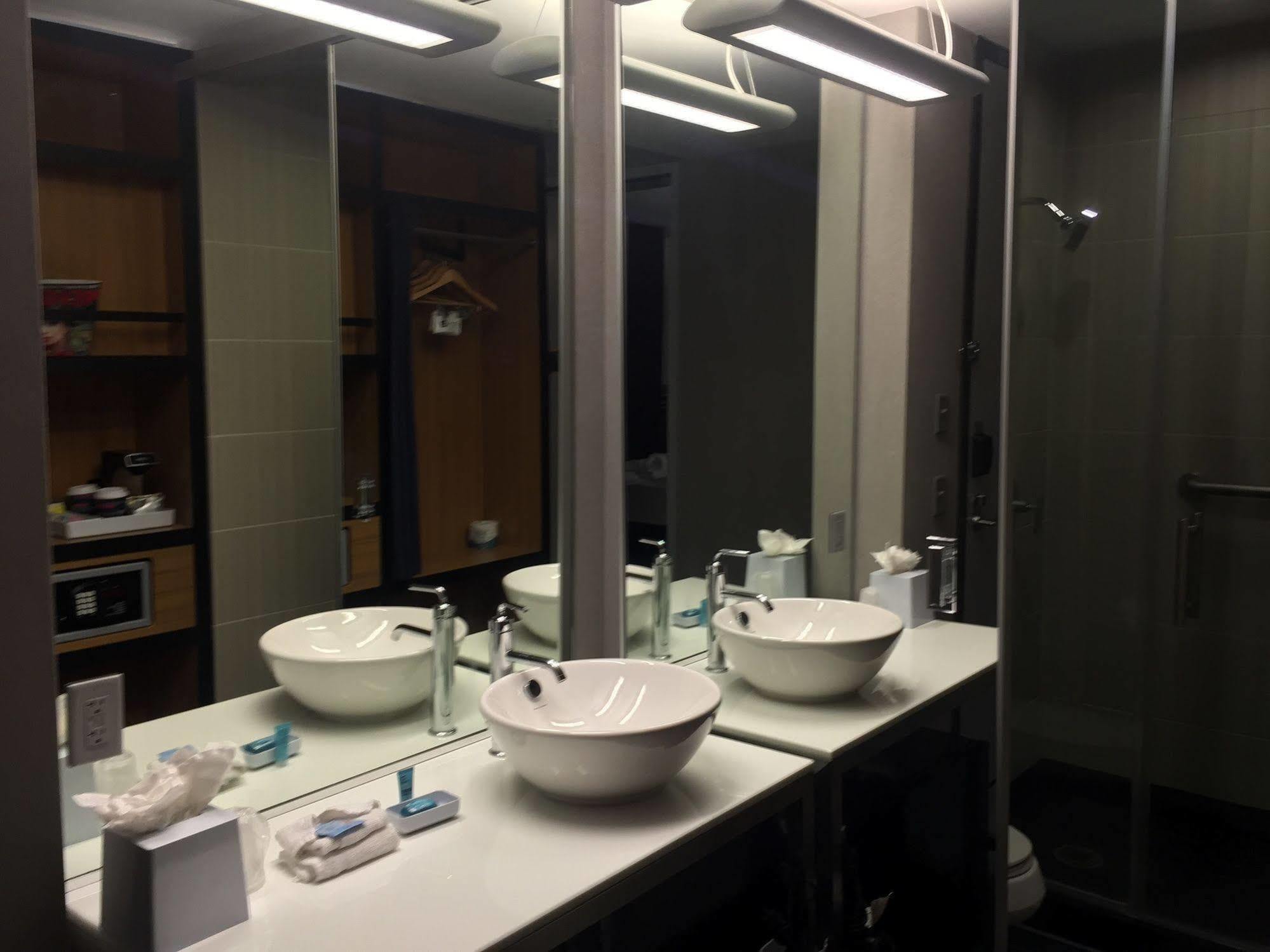 Hotel Aloft 3*